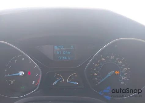 2012 Ford Focus Se z USA, uszkodzony, nr VIN 1FAHP3K26CL397401